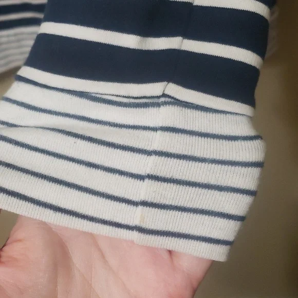 DOUBLEHOOD Blue White hoodie with knot detail - Picture 7 of 10